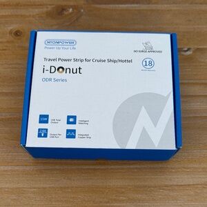 Blue i-Donut Travel Power Strip